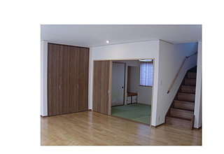 LDK～和室、階段